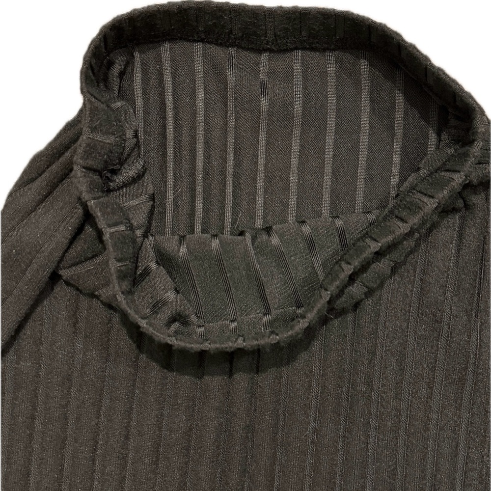 Black Ribbed Pencil Maxi Skirt - Picture 3 of 9